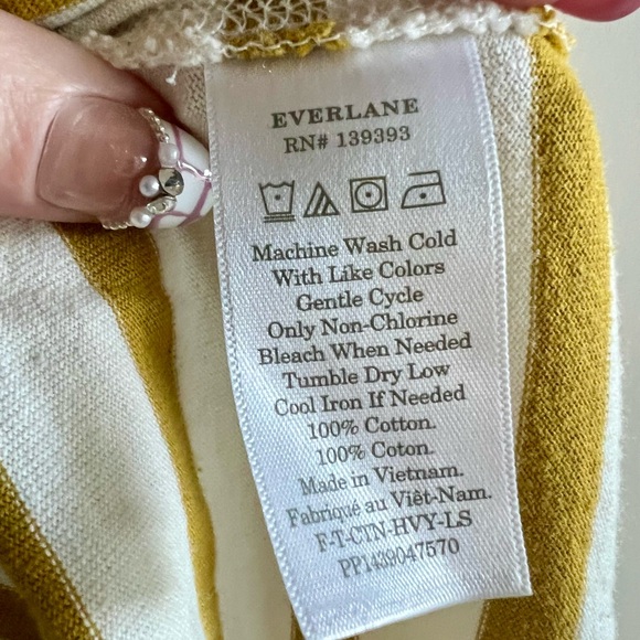 Everlane Women's Cream and White Striped Long Sleeve Top - Picture 6 of 6